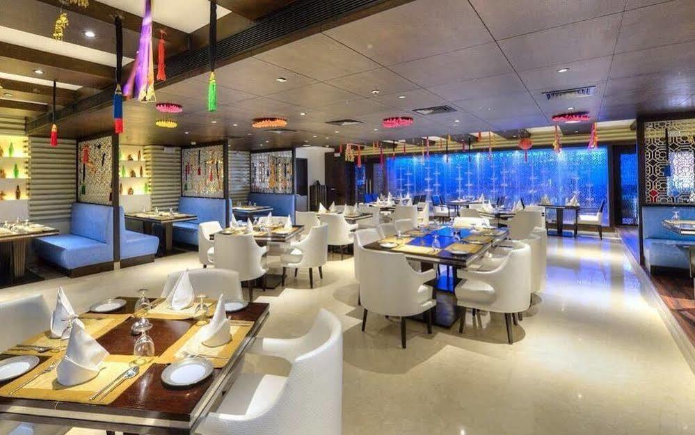 迪莱特大酒店 法里达巴德 外观 照片